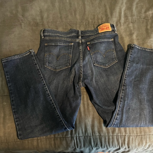 LEVIS - Picture 5 of 5